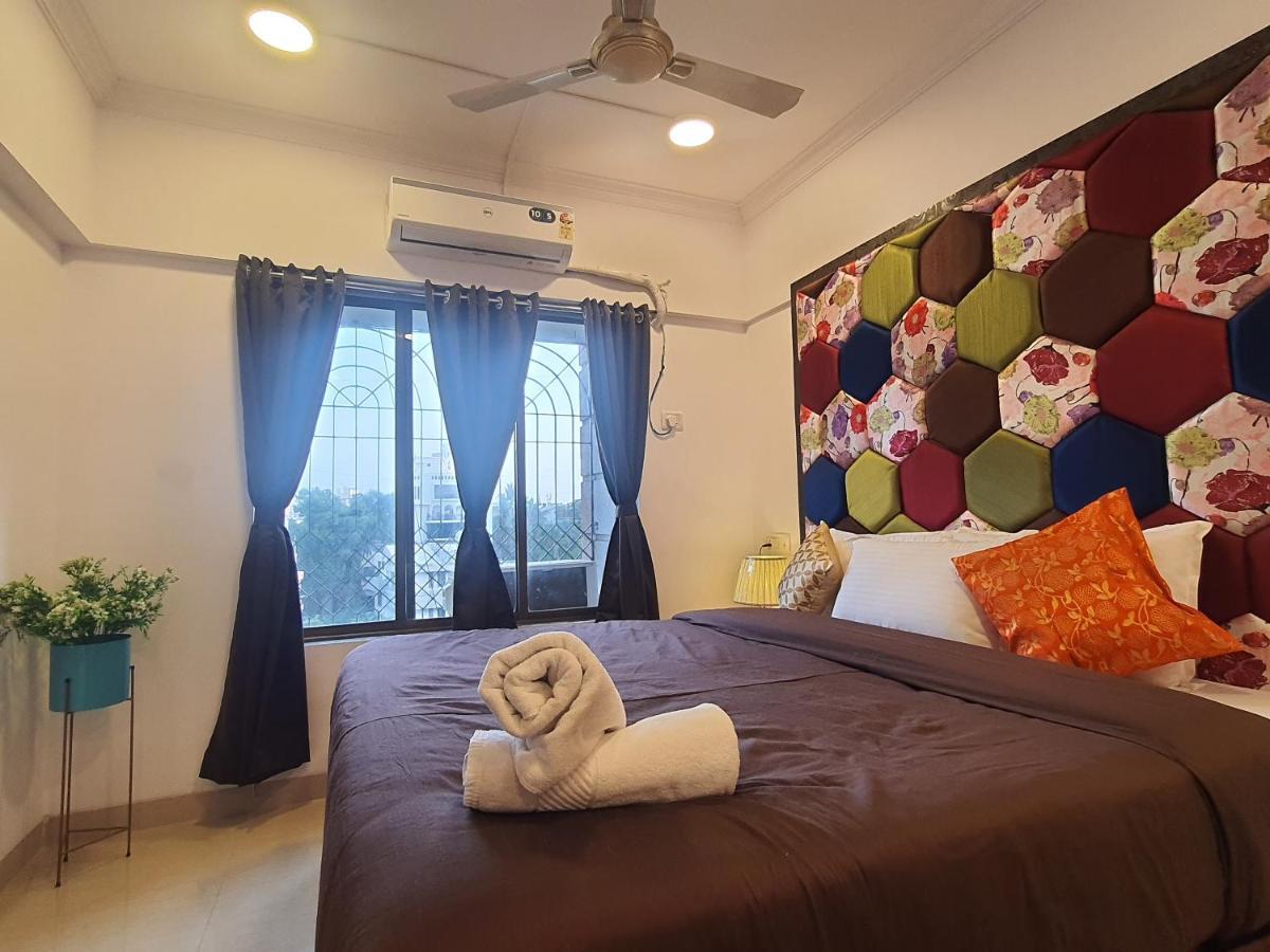Osi Apartments Perry Cross Bandra West ムンバイ エクステリア 写真